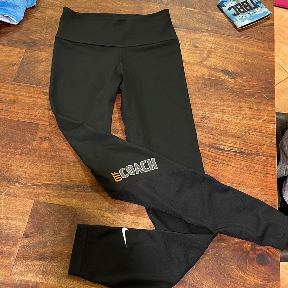OTF coach leggings